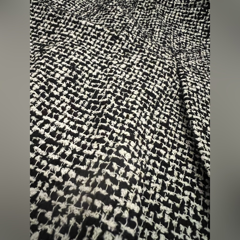 Vintage Express Black and White Casual Mini Skirt - Picture 3 of 5